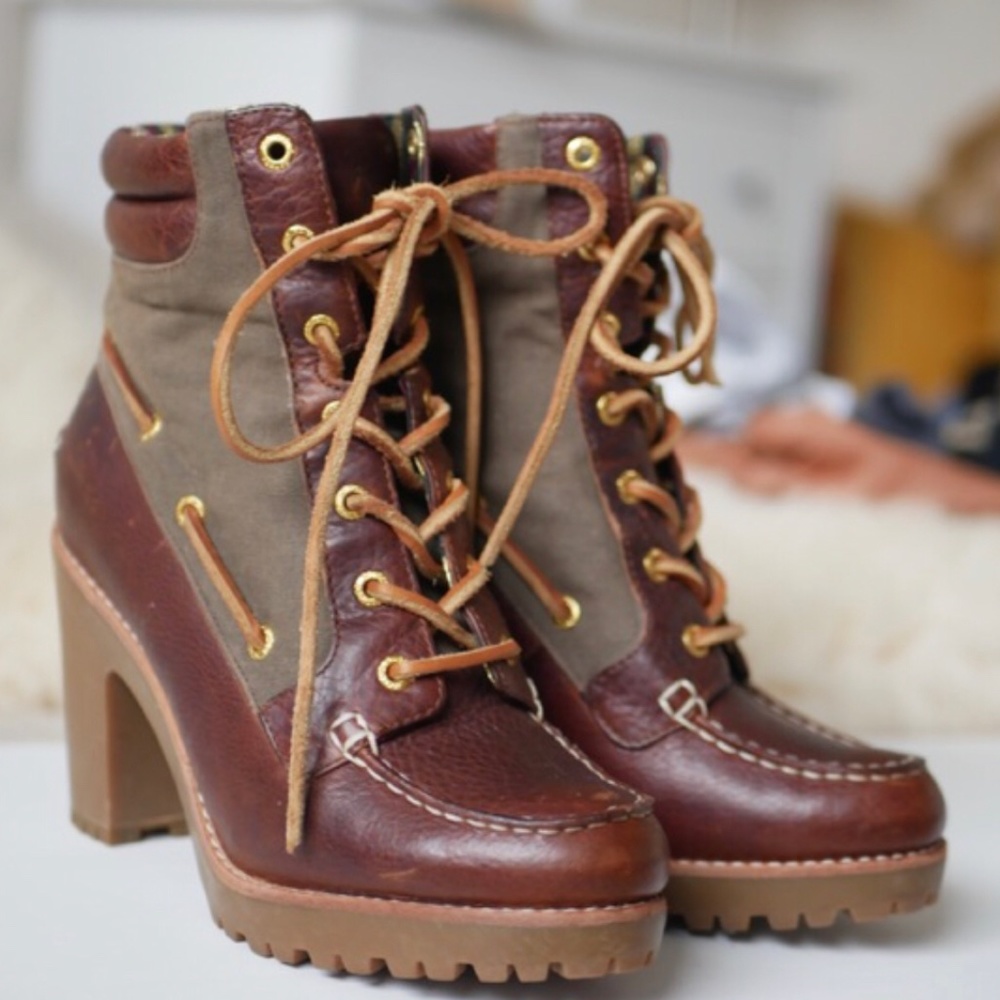 Sperry Topsider leather boots 7.5